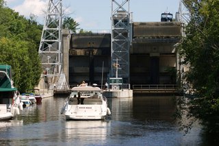 Pulling up to the world famous Lakefield Lift Locks