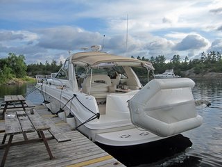 The 410 has a great swim platform